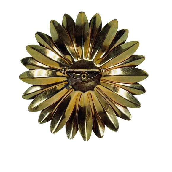 Vintage Runway Style Gold Tone Flower Brooch (5738) - Picture 6 of 6